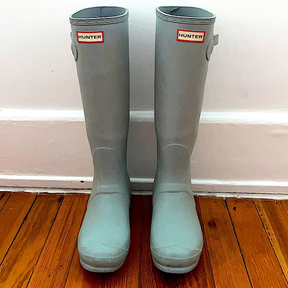 HUNTER boots: Tall, powder blue, size 10